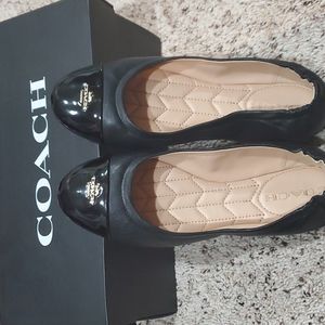 Coach flats